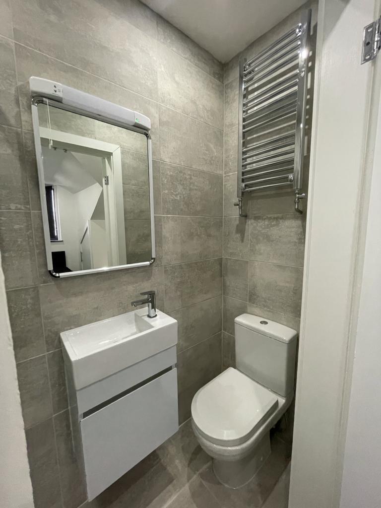 7 Richmond Apartments, Richmond Road Richmond Square